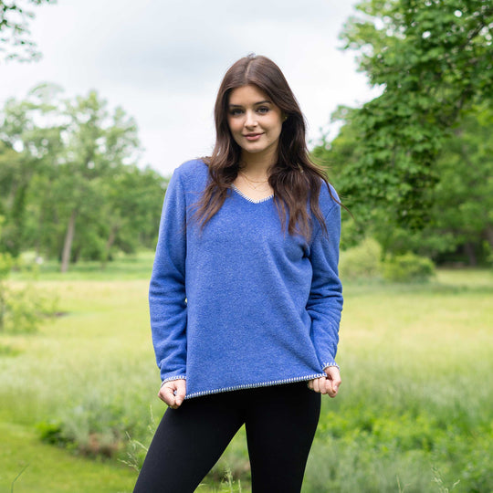 Heather Fleece V-neck Sweater - Dakini