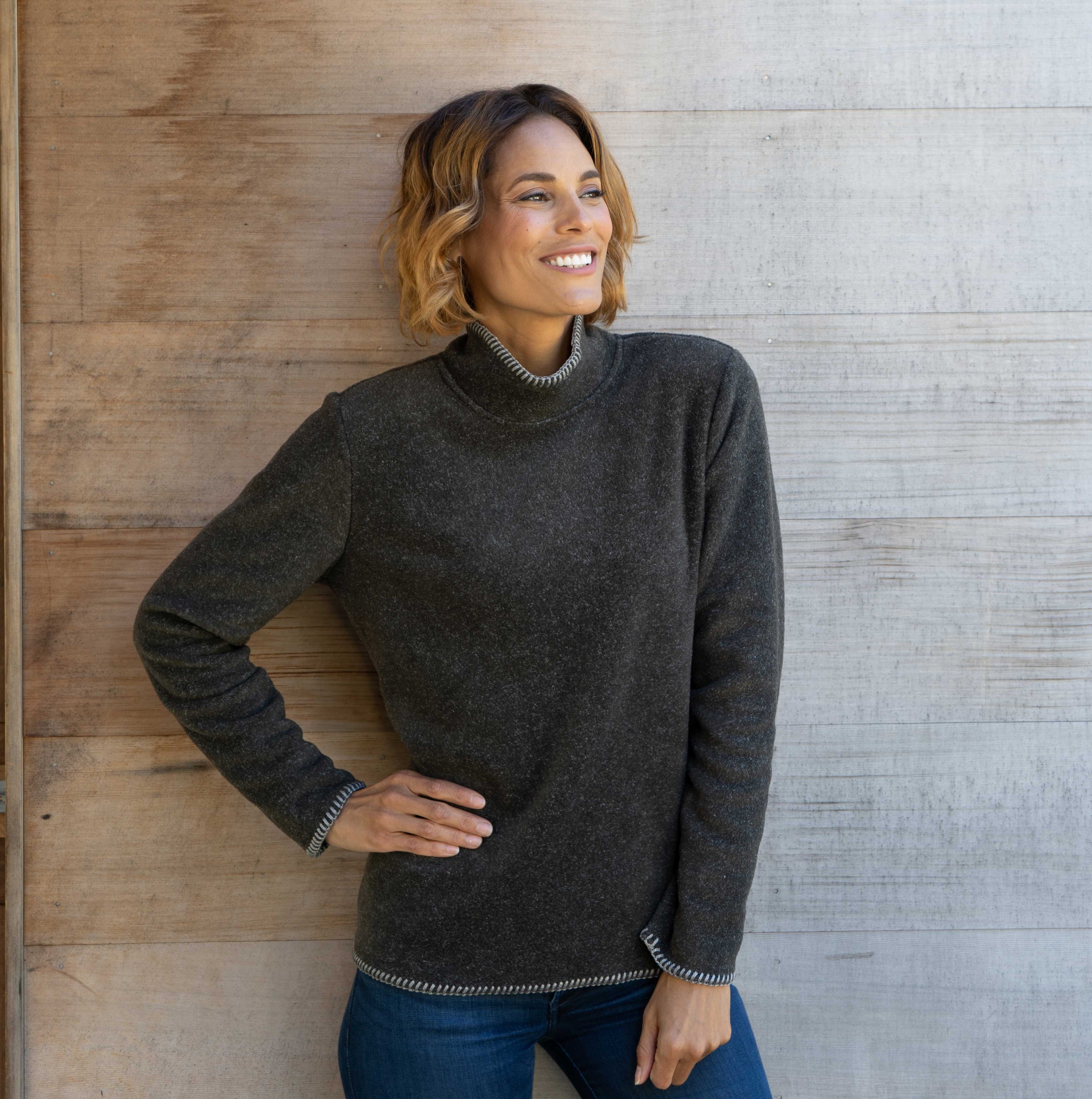 Cropped roll neck fleece sweater - Closeout colors - Dakini