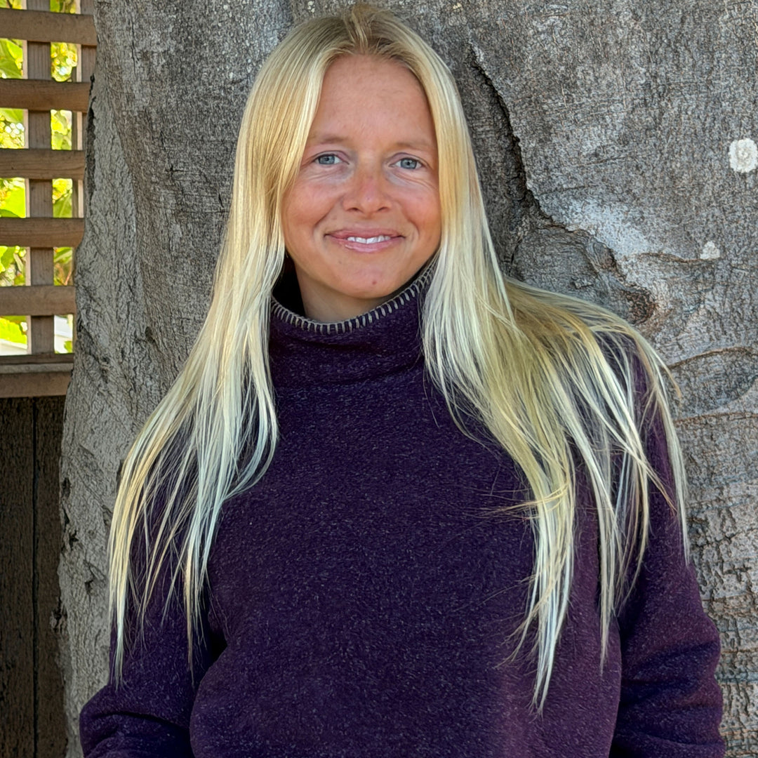 Women's roll neck fleece sweater - Dakini
