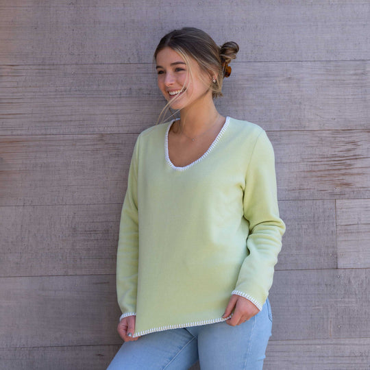 Fleece V-neck Sweater - Dakini