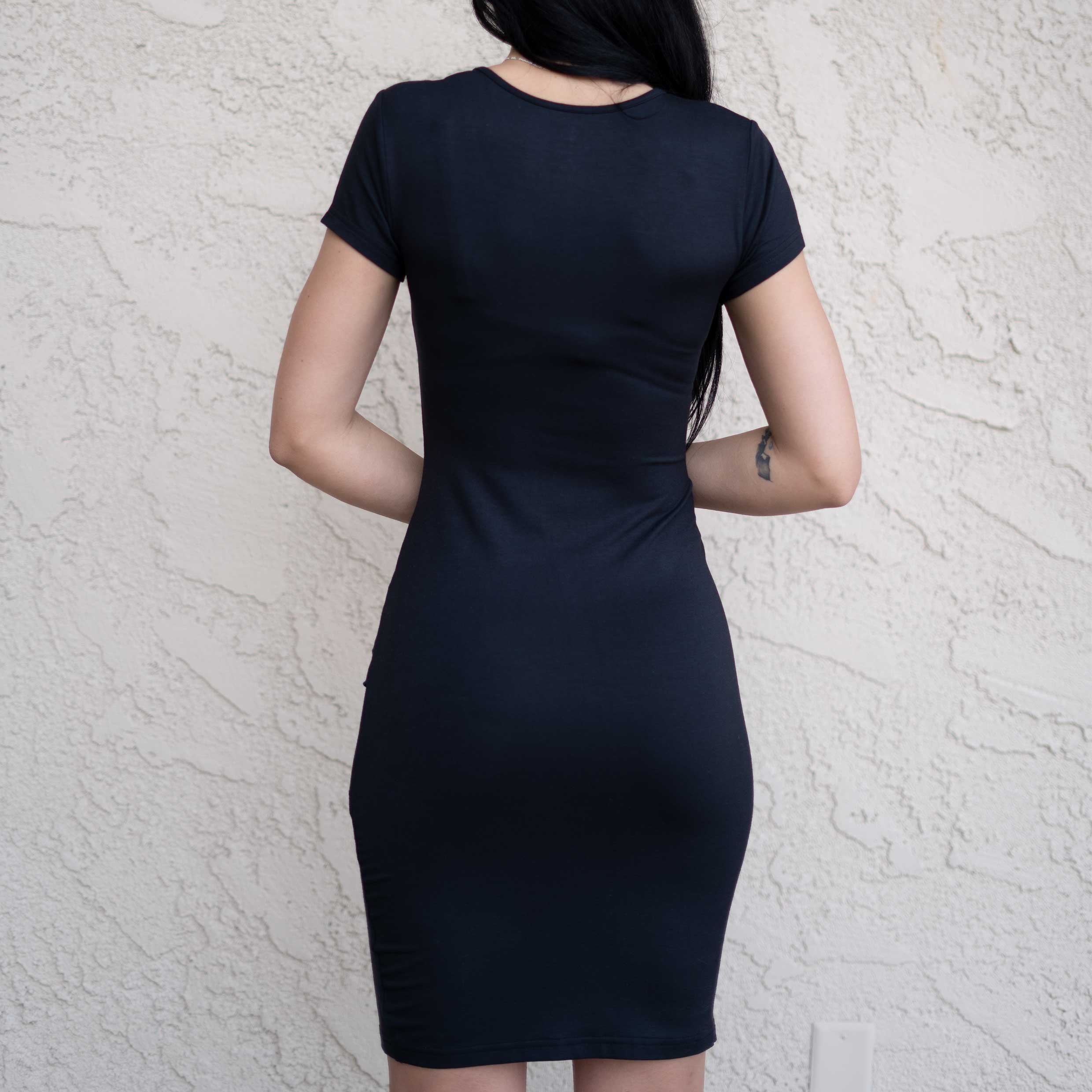 Perfect black scoop neck dress - Dakini